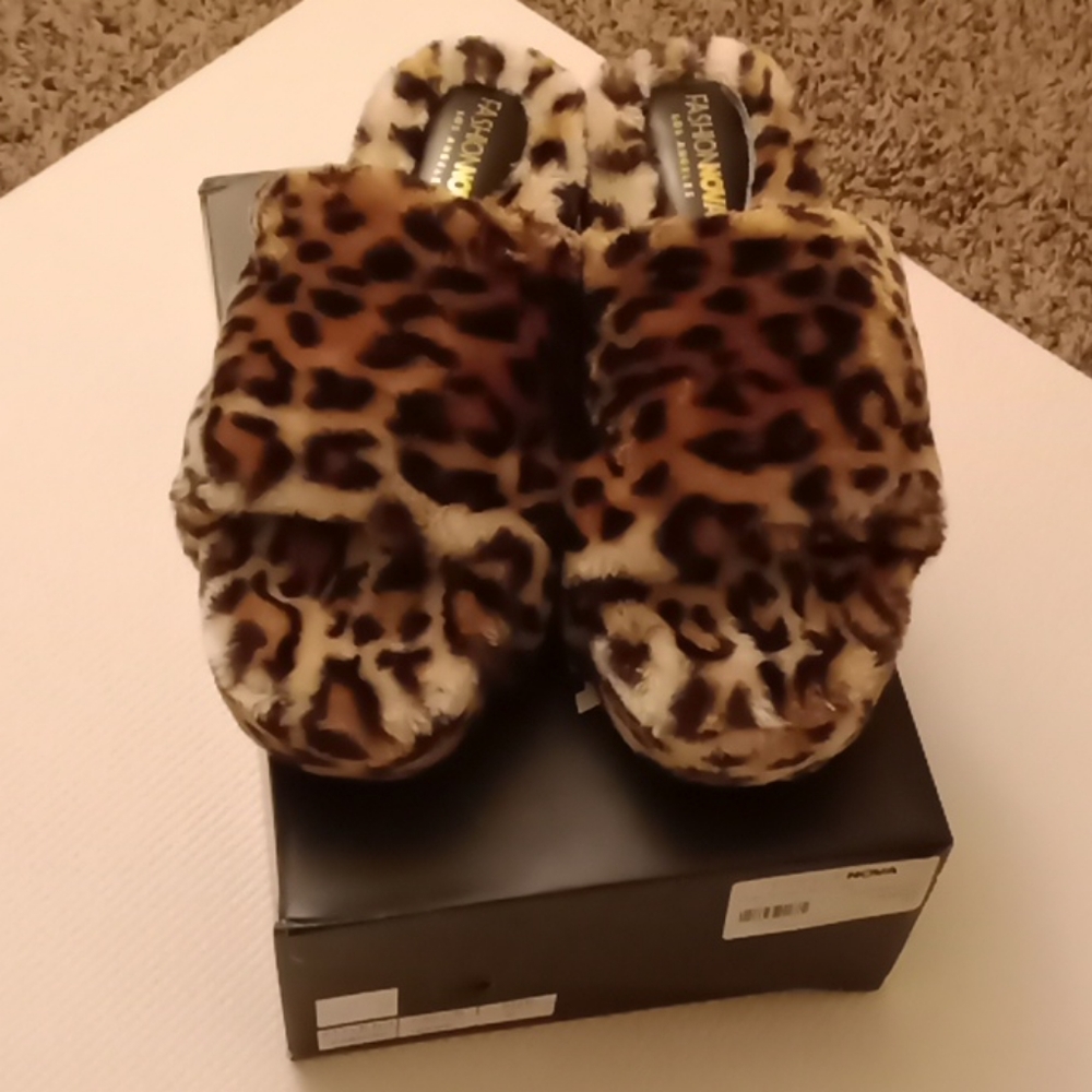 FashionNova Bratty moment platform slides